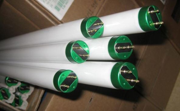 Dispose of Fluorescent Bulbs Right